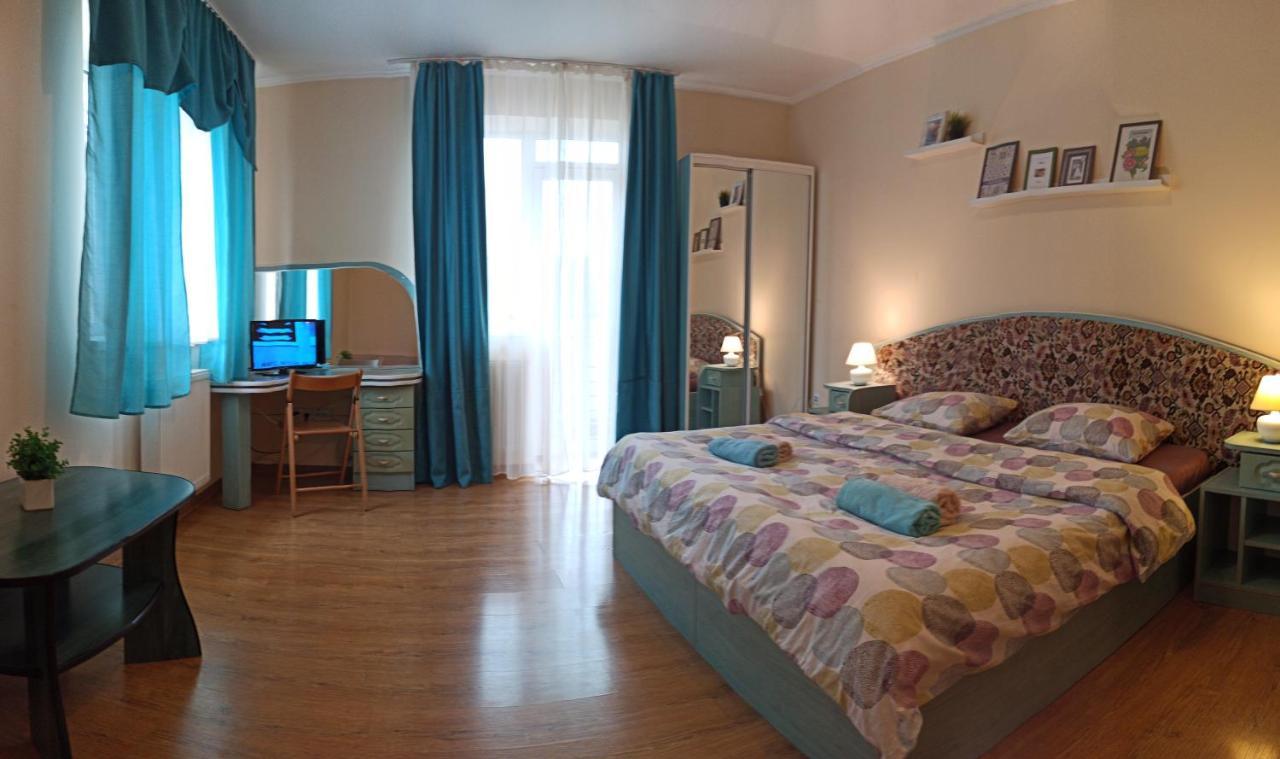 Vip Apartments In The Centre Мукачево Екстер'єр фото